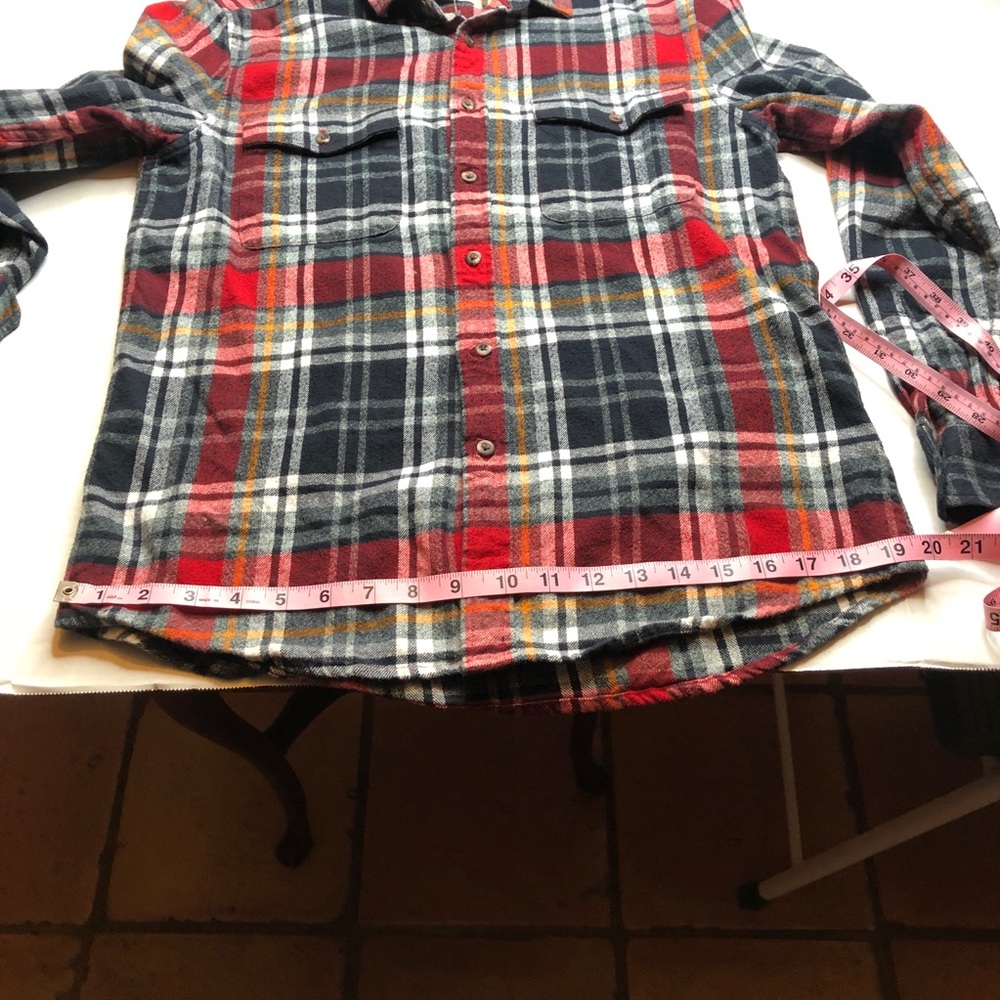 TOPMAN Plaid Button Up - Picture 7 of 7